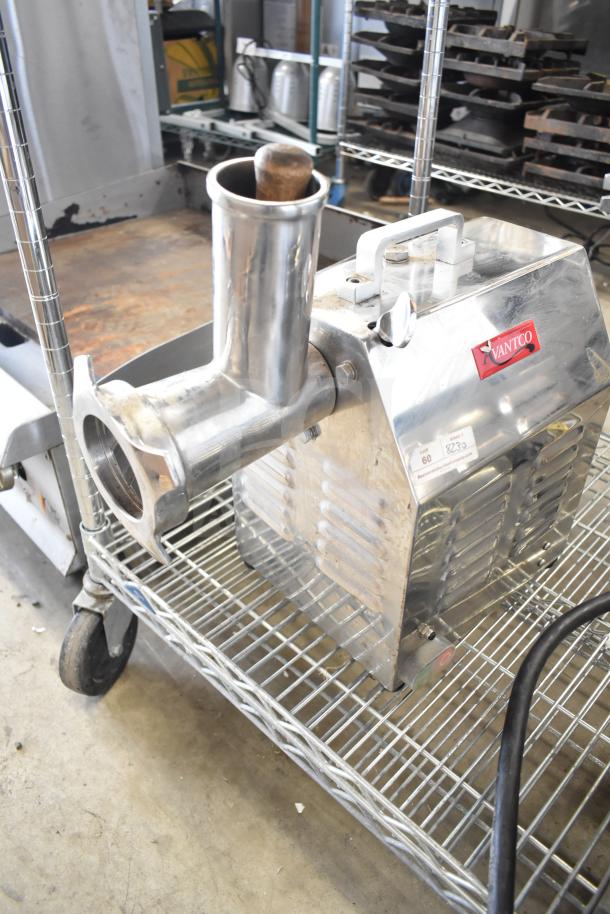 Avantco MG22 Commercial Meat Grinder, 110V, 1 Phase, stainless steel, countertop model, visible Avantco branding.