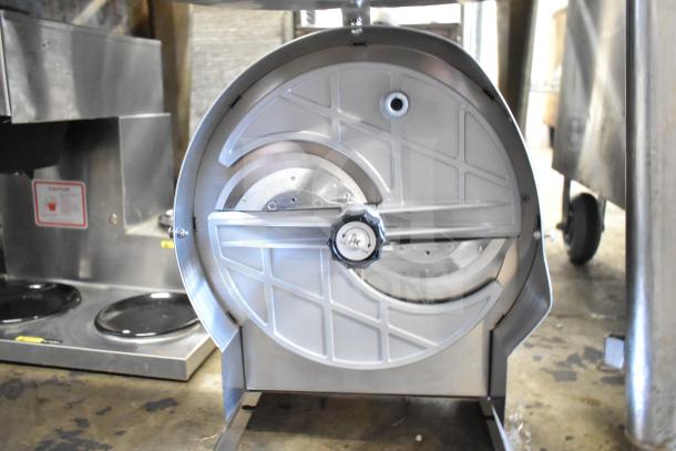 PYY PYYQPJSL061SSUS commercial slicer in stainless steel, used for vegetables/fruits. Industrial-grade, sturdy design.