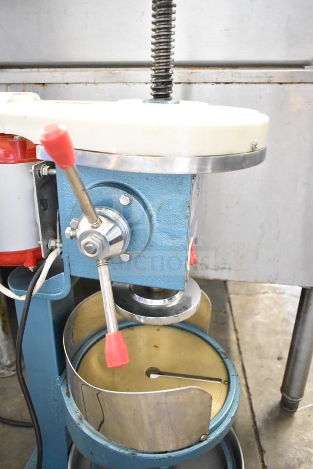 2022 CH-IS700 Commercial Countertop Electric Ice Shaving Machine, sturdy build, chrome and blue finish, excellent condition.