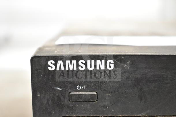 Samsung SRD-852DN Digital Video Recorder, used condition, visible power button and logo, part of a four-item auction set.