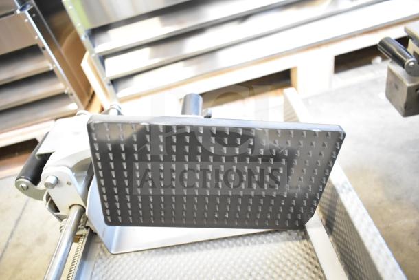 Jaccard VA2000GRT Automatic Meat Slicer, commercial countertop model, showing conveyor mechanism. 110V, 1 Phase.