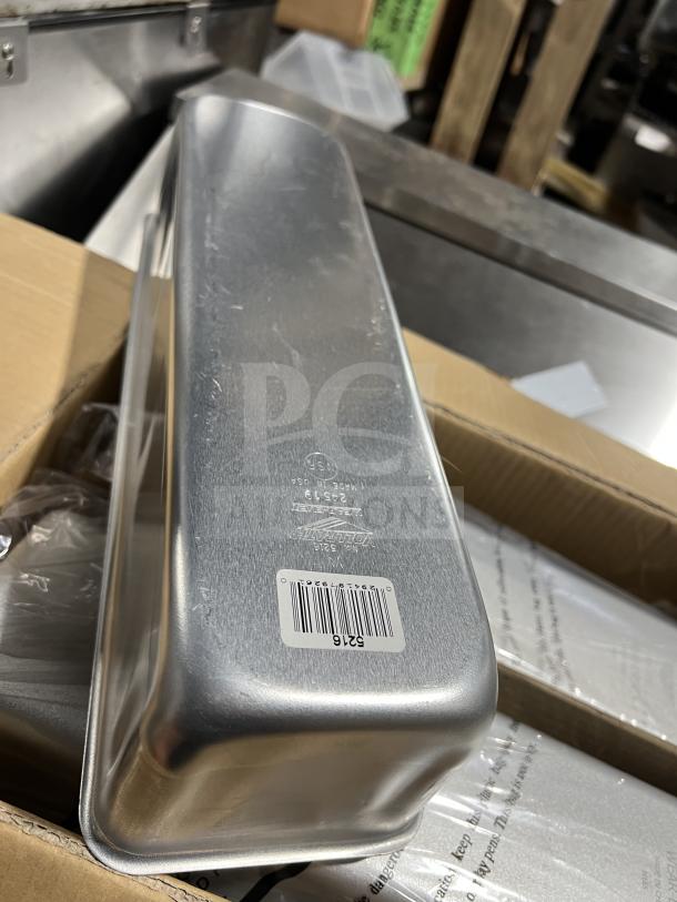 Vollrath Wear-Ever Series aluminum loaf pan, model 5216, brand new in box, 1.5 lb capacity.