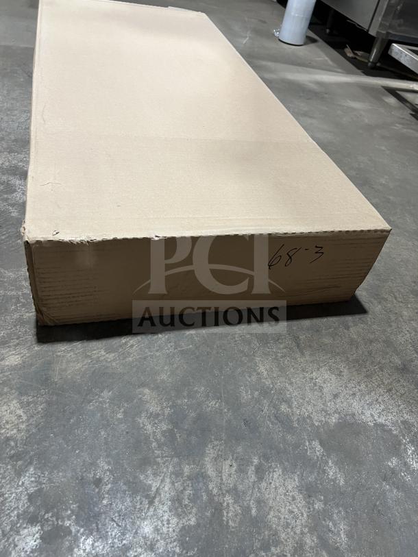 Brand new Eagle Group 2148E 21"x48" green epoxy coated wire shelf in original box. Untouched and sealed packaging.
