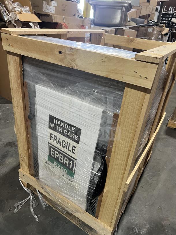 Everest EPBR1 Bain Marie Prep Table in original packaging, features stainless steel construction, refrigerated base, on casters.