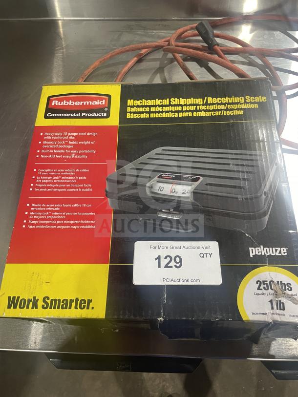 Brand new Rubbermaid Pelouze 250 lb capacity shipping scale in box. Features heavy-duty design, Memory Lock, and non-skid feet.
