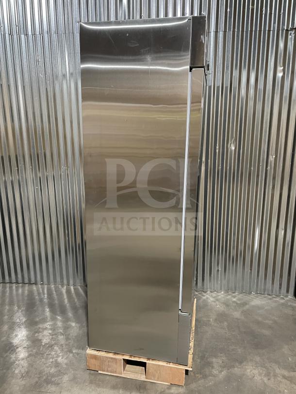 Coldline C19F commercial stainless steel reach-in freezer, 29", new condition, includes wired rack, 115V, serial 005677987870352312.