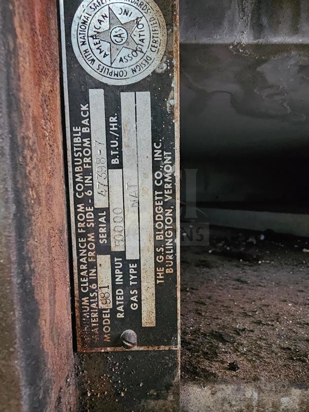 Blodgett 981 natural gas double deck oven label showing model and specifications, featuring a worn condition.