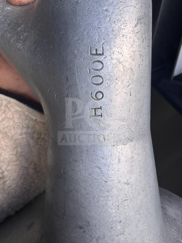 HOBART 30QT & 40QT spiral dough hook, commercial-grade steel, model H600E. Slight wear, suitable for heavy-duty mixers.