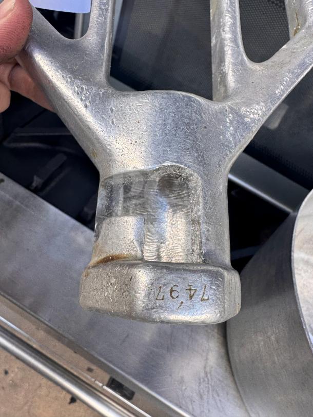 Hobart 60QT commercial mixer flat beater paddle - Image 4 of 4