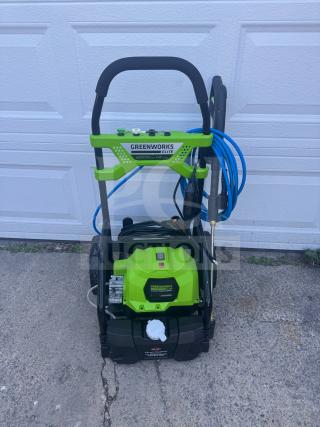 Greenworks Elite 2000 PSI Electric Pressure Washer. Brand New-Out of box!