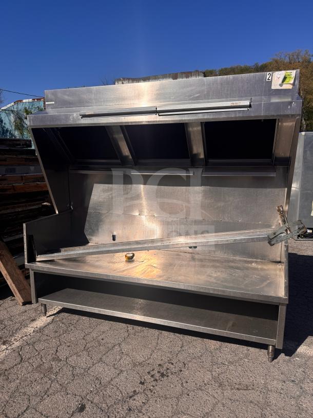 6 1/2 ft low profile commercial exhaust hood, stainless steel, ideal for food trucks, visible labels, used condition.
