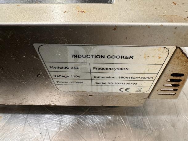 henGzhi IC-35A Commercial Induction Cooker, 1800W, 110V, serial 2023100703. Dimensions: 350x452x143mm. Used condition.
