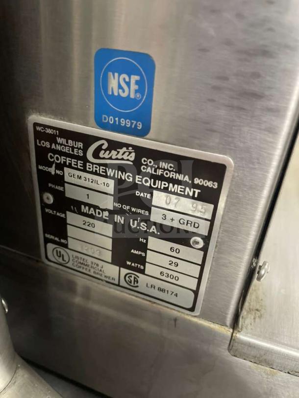 Wilbur Curtis commercial coffee brewer, model GEM312IL, high-grade condition, fully tested, NSF certified, 120V.