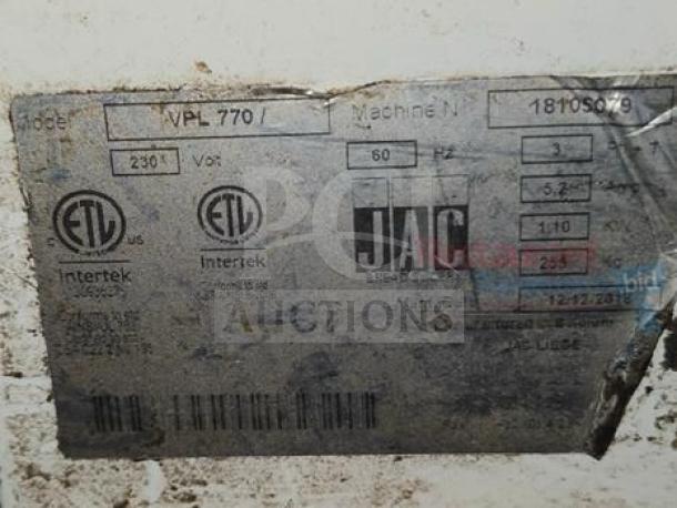 Label showing specifications of JAC VPL770 Varia Pro bread slicer, indicating voltage, frequency, and certification marks.