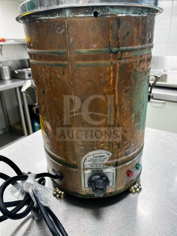 Victorian Baking Ovens Commercial Dry Heat Warmer, 110V, 800W, excellent condition, visible controls and label, model OAS-M-WARM-0645.