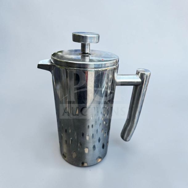Stainless steel French press coffee maker by Commercial Café Equipment in excellent condition, sleek design. Model CAF-S-PRS-0669.