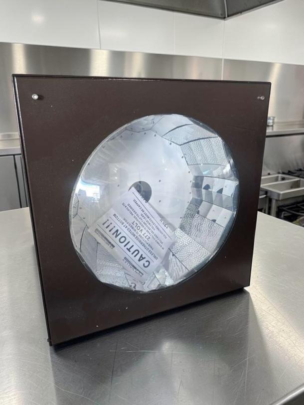 Sun Valley Lighting 24x24 ceiling fixture, architectural reflector model, 277V, new, fully tested, caution label visible.