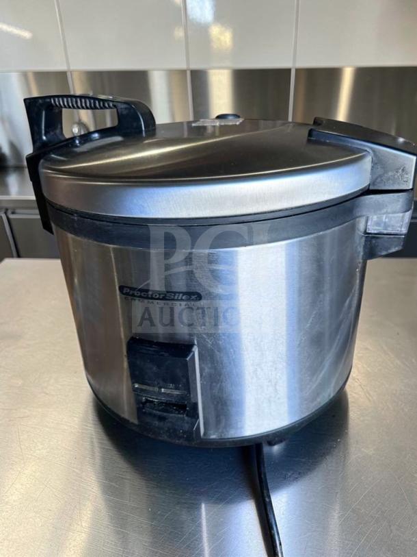 Stainless steel Proctor Silex 37560R commercial rice cooker, 60-cup capacity, ETL & NSF listed, excellent condition.