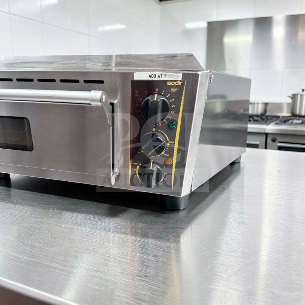 Equipex PZ-4302D countertop pizza deck oven, superior condition, commercial electric, tested, operational, Sodir branding.