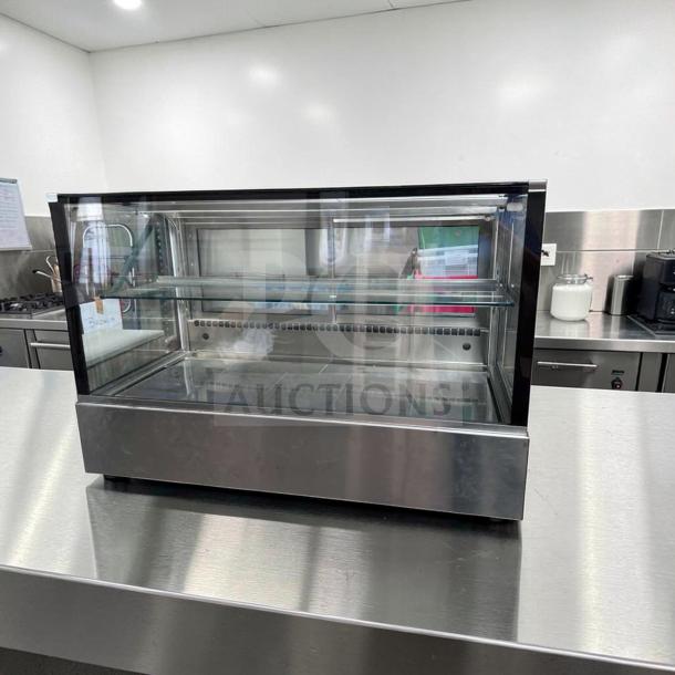 RPI Industries refrigerated display case, model VICD3-20-R-SQ-SC-CT, immaculate condition, glass merchandiser, 115V, commercial grade.