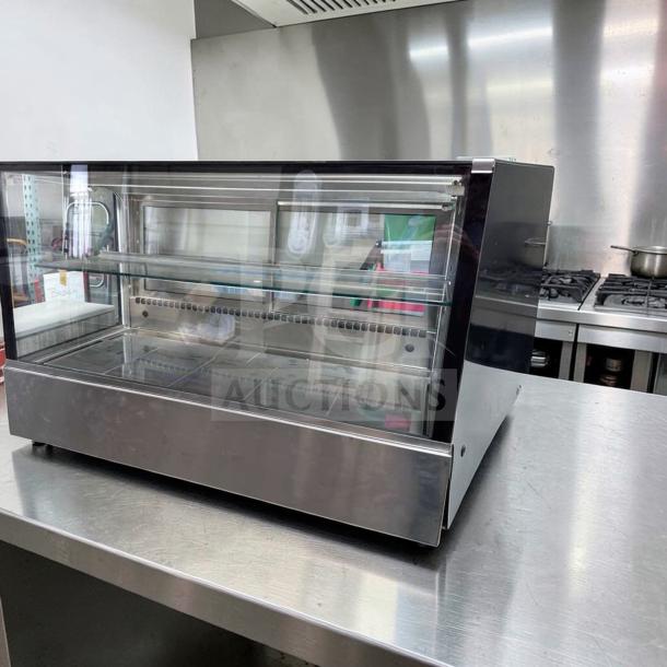 RPI Industries VICD3-20-R-SQ-SC-CT refrigerated display case; glass merchandiser; immaculate condition; commercial grade; 115V.