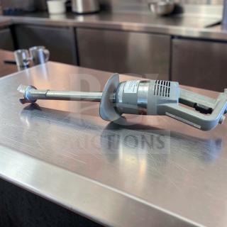 Elite condition Robot Coupe MP450VV immersion blender with 18" shaft, variable speed. Heavy duty, fully tested, operational.