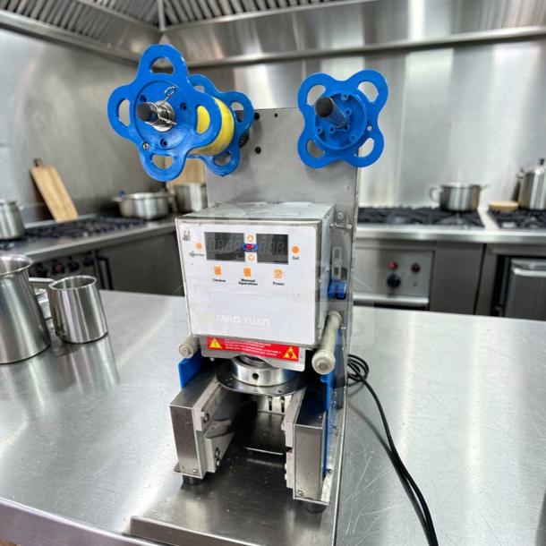 Exceptional Y-Fang ET-99SU Cup Sealing Machine, 90–98mm, immaculate condition, UL listed, fully tested, commercial use.