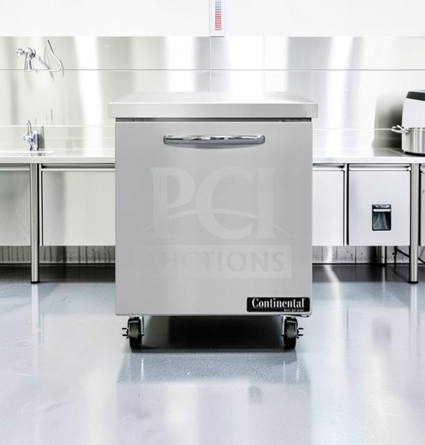Continental Undercounter Refrigerator, 1 Door, stainless steel, exceptional condition, model CON-L-REF-0779. Fully tested.