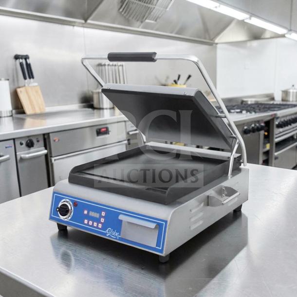 Superior condition Globe GSG14D Deluxe Panini Sandwich Grill with 14" x 14" smooth plates, commercial grade, 120V.