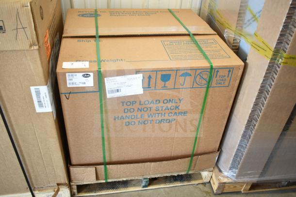 Brand new Globe SG13A commercial slicer in original packaging. Features 13" blade, blade sharpener. Scratch and dent condition.