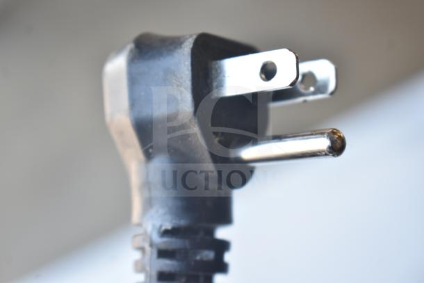 Close-up image of a power plug for the Vissani MDCF7WH Chest Freezer, 115 Volts, 1 Phase.