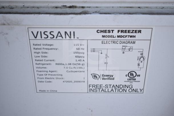 Vissani MDCF7WH Chest Freezer label showing specifications: 115V, 60Hz, 7.0 cu.ft., R600a refrigerant, foaming agent Cyclopentane.