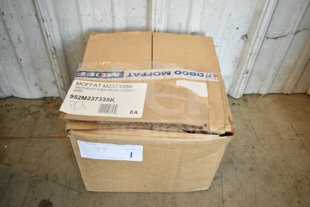 Brand new Moffat M237335K fan motor, model 952M237335K, in original box. Box shows minor dents, label intact.