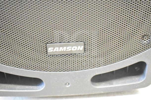 Samson Expedition XP312w Portable PA System, black grille with Samson logo. Ideal for events, good condition.