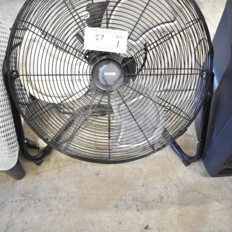 Home Air SZPD-05 fan, 120 volts, 1 phase, black metal frame, large blades, item tag attached.
