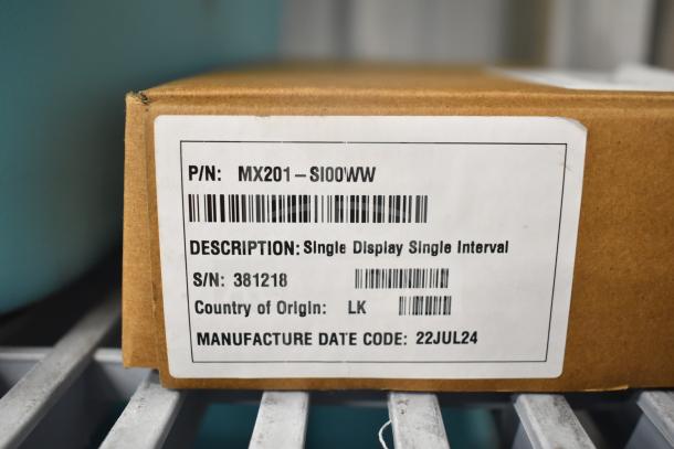 Box labeled MX201-SI00WW Single Display. Details: S/N 381218, origin LK, manufacture date 22JUL24. New condition.