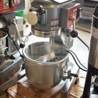 BRAND NEW Avantco MX10H 10 Quart Commercial Dough Mixer with bowl, guard, paddle; 120V, 1 phase, scratch and dent condition.