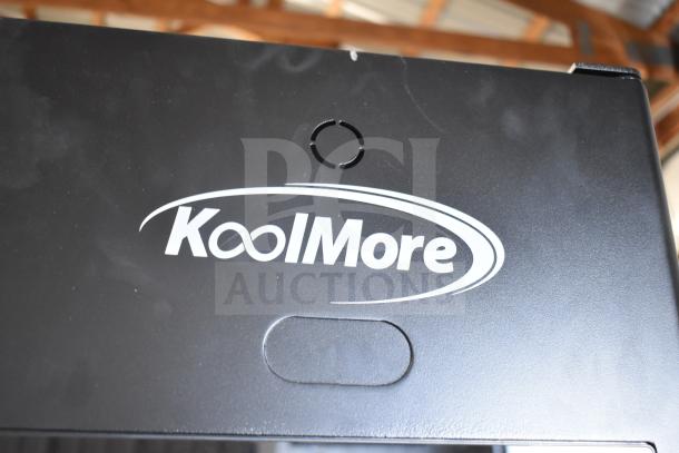 BRAND NEW KoolMore KM-VMNT-50-BR snack vending machine. Features scratch and dent condition. 115 Volts, 1 Phase.