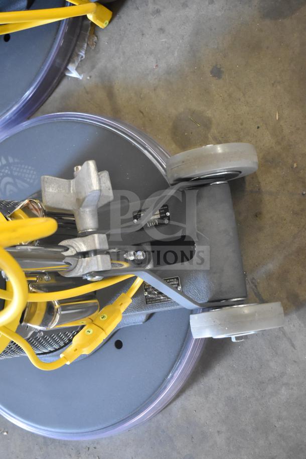 BRAND NEW Lavex Pro 978LPS20S, 20" Heavy-Duty Rotary Floor Machine, 175 RPM, 120V, 1 Phase. Scratch and dent condition.
