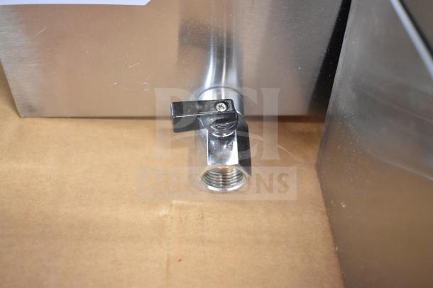 Avantco electric bain marie buffet warmer spout detail, model 177BMFW5, in brand new condition.