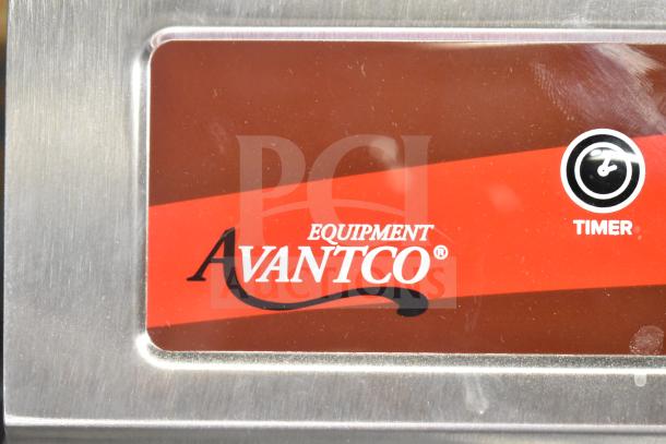 Brand new Avantco 177IC3500 countertop induction range, scratch and dent, 208-240V, 1 Phase, features timer.