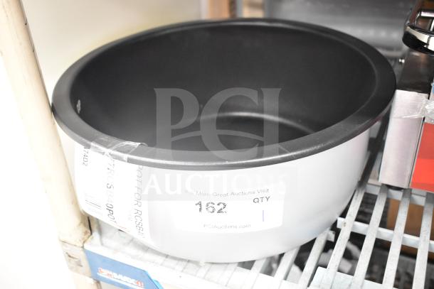 BRAND NEW! Avantco 177RCSB40POT, 40 cup non-stick pot for RCSB40. Scratch and dent condition. Label shows model info.