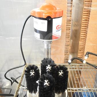 Brand new Galaxy 177GLXYGW upright glass washer, scratch and dent, five brushes, 120V, 1 phase, electric model.