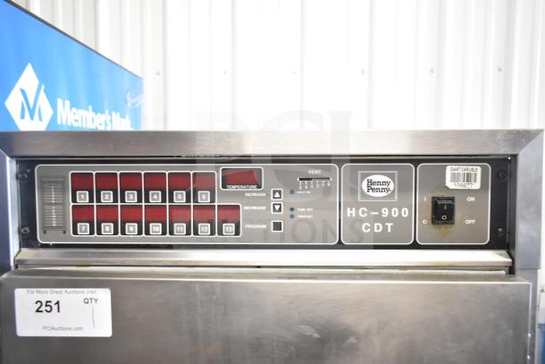 Henny Penny HC-900 CDT Commercial Heated Holding Cabinet with control panel, temperature settings, and power switch.