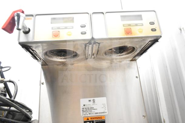 2016 Bunn AXIOM TWIN APS coffee machine, 120/208V, 1 phase, commercial use, with controls and wear on hot plates.