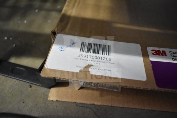 Cardboard box of 3M 19" White Carpet Bonnet, 5 per case. Label shows barcode and item number 399170001266.