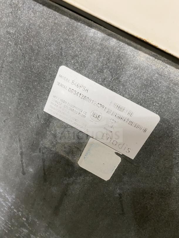 Manitowoc SD0452A ice maker label showing model and serial numbers, indicating NSF certification.