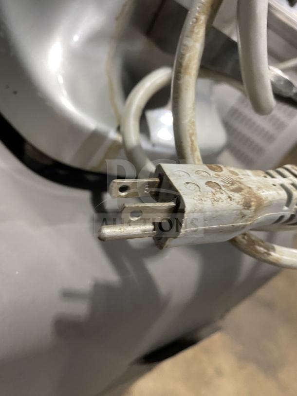 Mahlkonig SUPER JOLLY TIMER espresso bean grinder, 110V, visible power cord with wear, countertop model SN: 0303154.