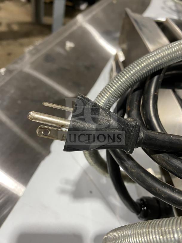 Ceciware TSG-2G commercial double panini press, 230V, 1 Phase, model visible, power cord shown, slight wear.