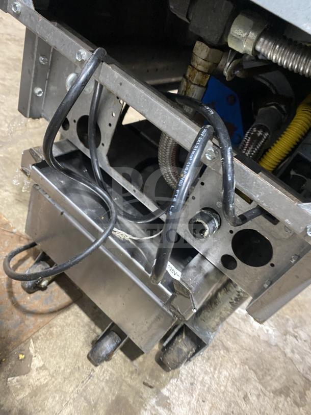 Pitco SFSG14 commercial stainless steel gas fryer, features basket hanger and backsplash, on casters, SN: G12MCO60863.